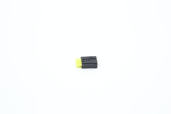 2 4 دبوس أسود 60 فولت بطاقة PCB حامل فيوز ATO ATU ATC معيار للسيارات